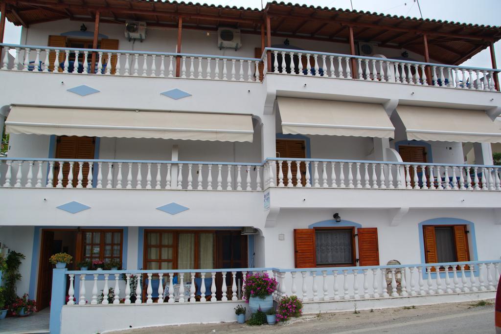 Myriam Studios Patitiri Buitenkant foto